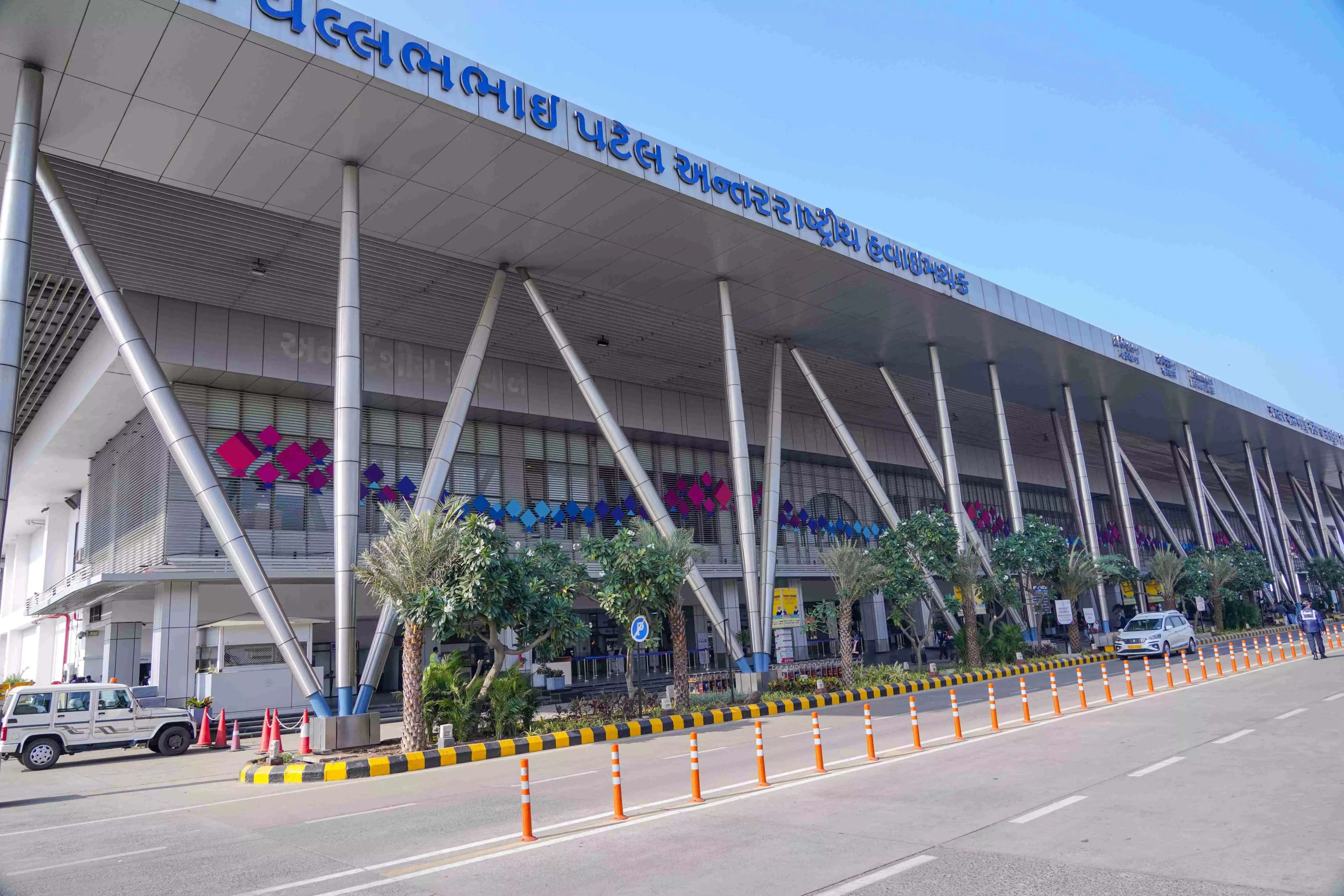 Surat vs Ahmedabad vs Mumbai: Which Airport Is Best for International Travel?